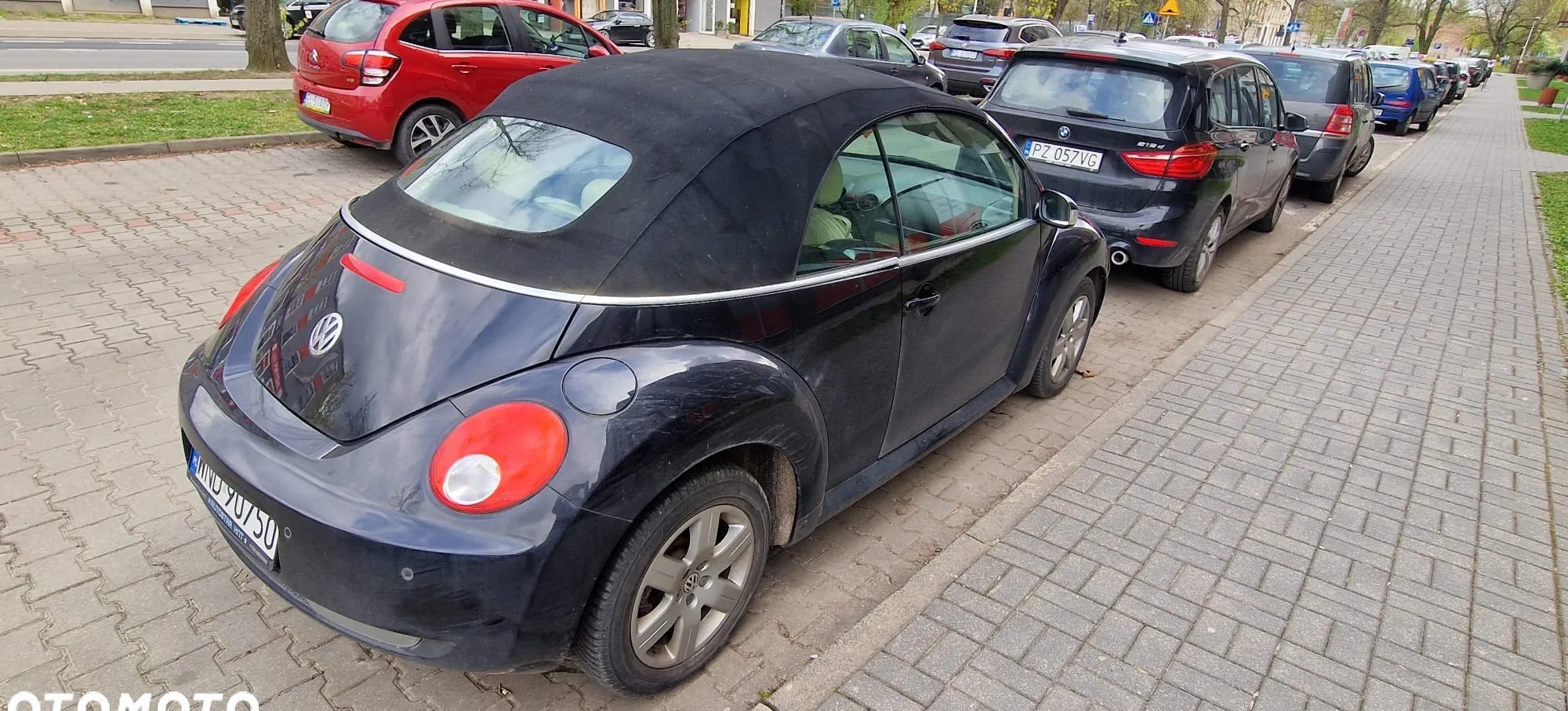 Volkswagen New Beetle cena 15500 przebieg: 209599, rok produkcji 2009 z Łódź małe 46